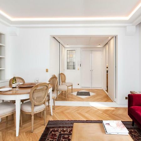 Luxury Montaigne Apartment باريس المظهر الخارجي الصورة