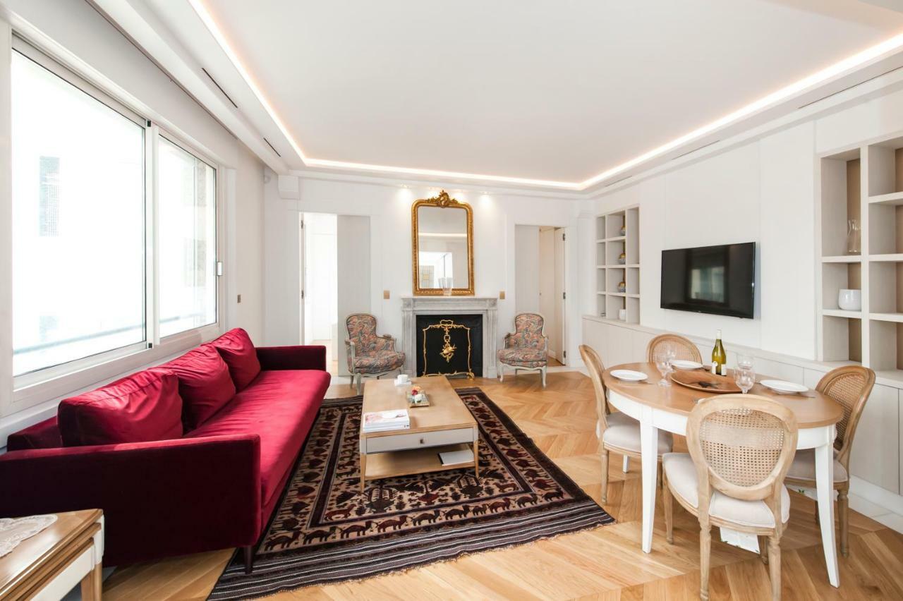 Luxury Montaigne Apartment باريس المظهر الخارجي الصورة