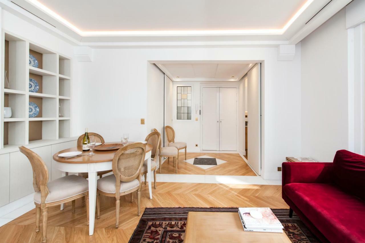 Luxury Montaigne Apartment باريس المظهر الخارجي الصورة
