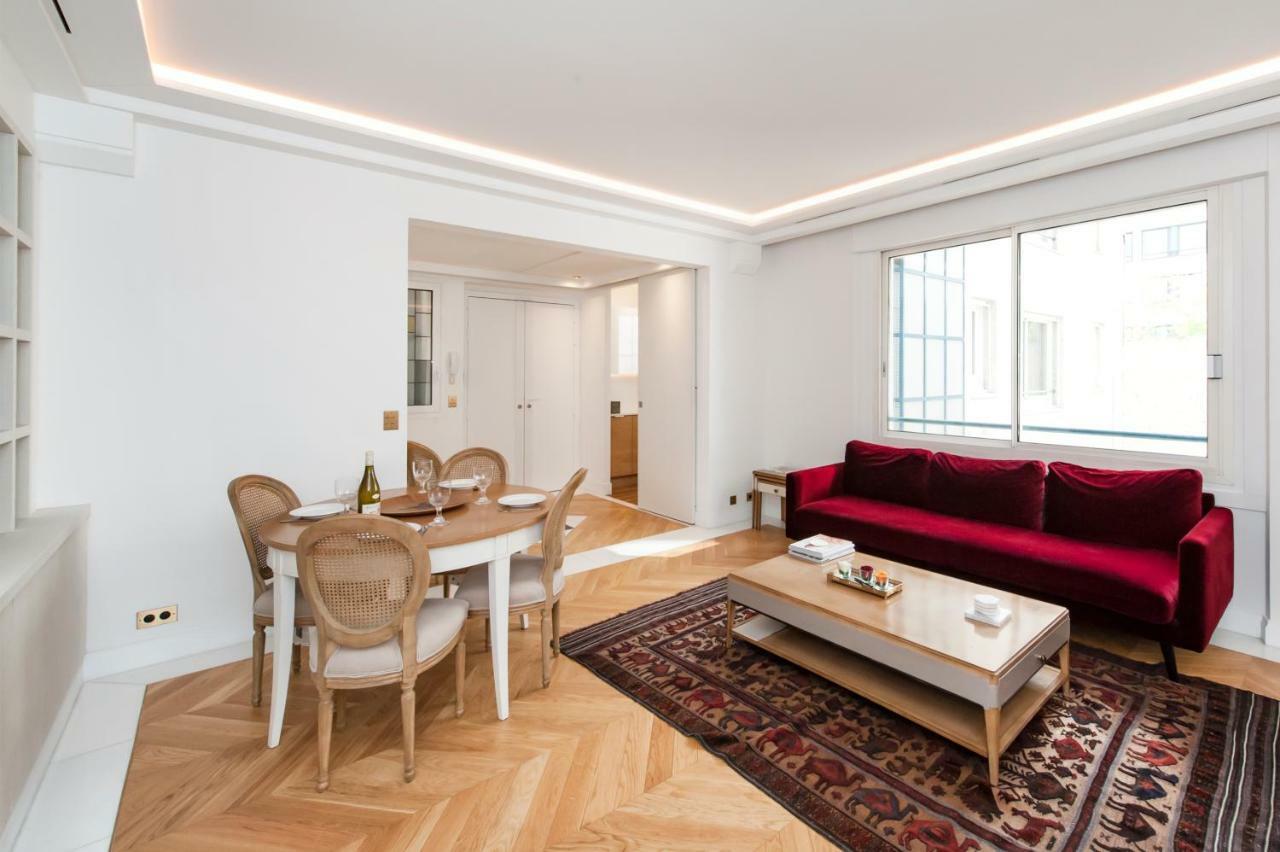 Luxury Montaigne Apartment باريس المظهر الخارجي الصورة